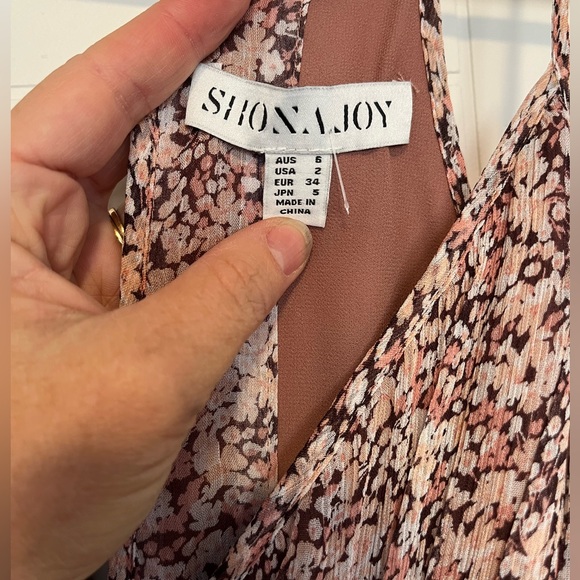 Shona Joy long ruched chiffon dress in Rouge Multi - Picture 3 of 6